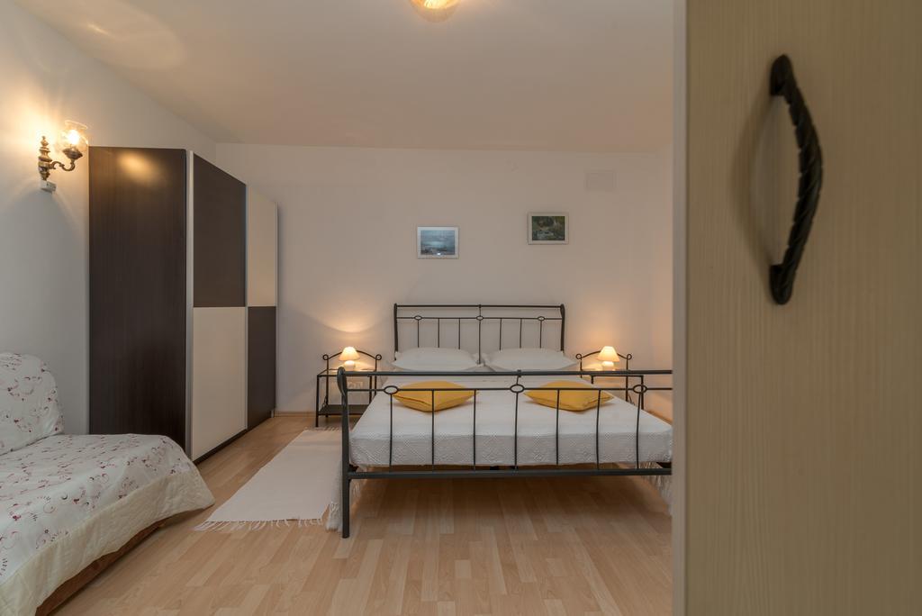 Apartments In Trogir Exterior foto